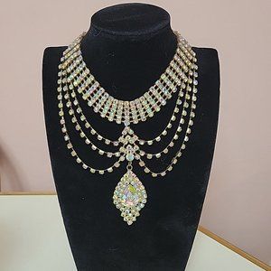 Rhinestone necklace with pendant Bollywood Pakistani Style